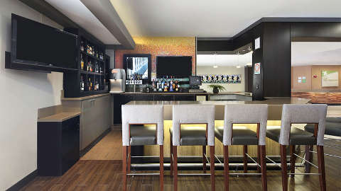 Bar/Lounge