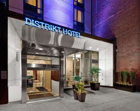 Accommodation - Distrikt Hotel New York City Tapestry Collection by Hilton - Exterior view - New York City