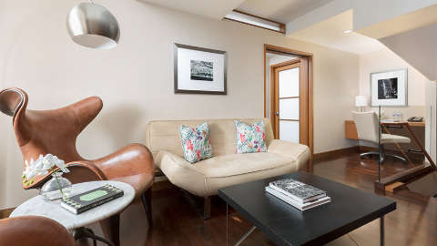 Guest room