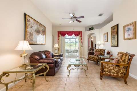 OceanBeds/OceanBeds/IHProperty/Accommodation/316/ivmeamq9wt2imfwos5i2
