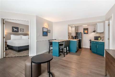 Suite