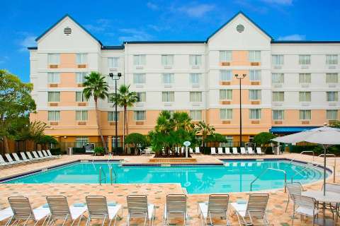 Accommodation - Fairfield Inn & Suites Orlando Lake Buena Vista in the Marriott Village - Pool view - Orlando