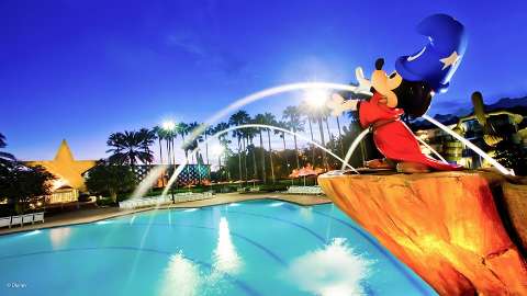 Accommodation - Disney's All Star Movies Resort - Pool view - Orlando