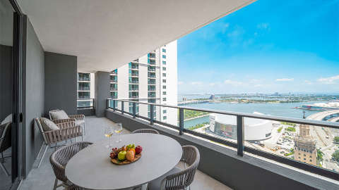 Accommodation - Gale Hotel Miami Hotel & Residences