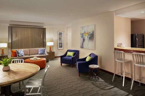 Accommodation - Hilton Philadelphia at Penns Landing - Guest room - Philadelphia