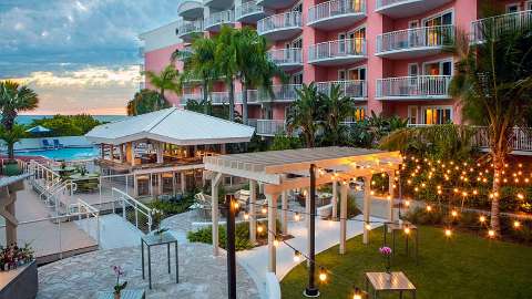 Accommodation - Beach House Suites

 - Hotel - Florida