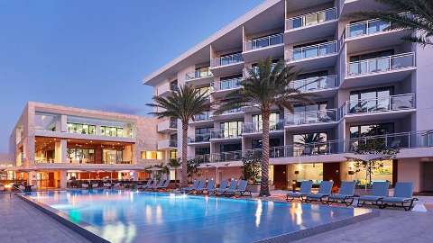 Accommodation - Zota Beach Resort - Pool view - Sarasota