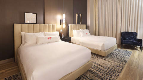 Guest room