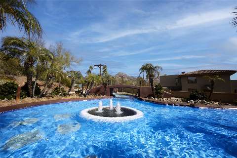 Accommodation - Hilton Phoenix Resort at the Peak - Pool view - Phoenix