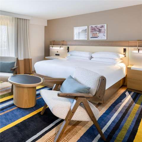 Guest room