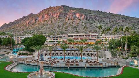 Accommodation - The Phoenician - Exterior view - Scottsdale
