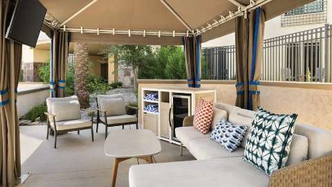 Accommodation - Hilton Scottsdale Resort and Villas - Exterior view