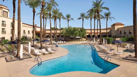 Accommodation - Hilton Scottsdale Resort and Villas - Pool view