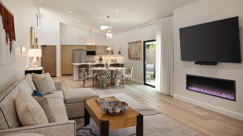 Accommodation - Hilton Scottsdale Resort and Villas - Guest room