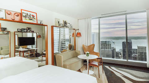 Guest room
