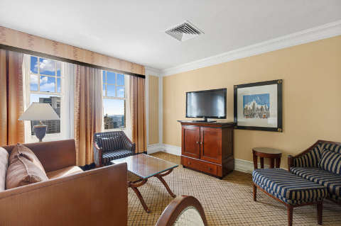 Guest room