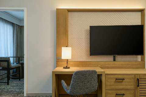 Accommodation - Sheraton Grand Sacramento Hotel - Guest room - Sacramento