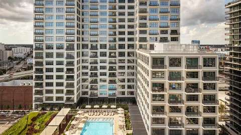 Accommodation - ROOST Tampa - Tampa