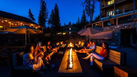Accommodation - Rush Creek Lodge at Yosemite - Groveland