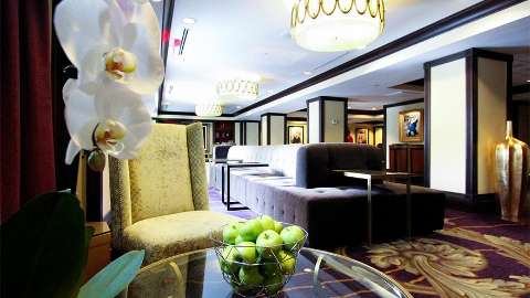 Accommodation - The Churchill Hotel near Embassy Row - Bar/Lounge