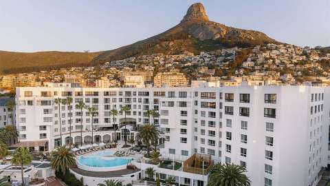 Accommodation - The President Hotel  - Exterior view - Cape Town