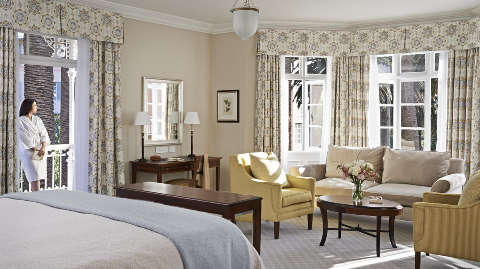 Guest room